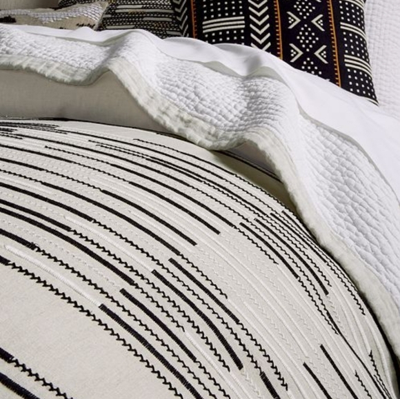 HOTEL COLLECTION Global Stripe Linen King Duvet Cover & 2 Standard Shams - Picture 2 of 16